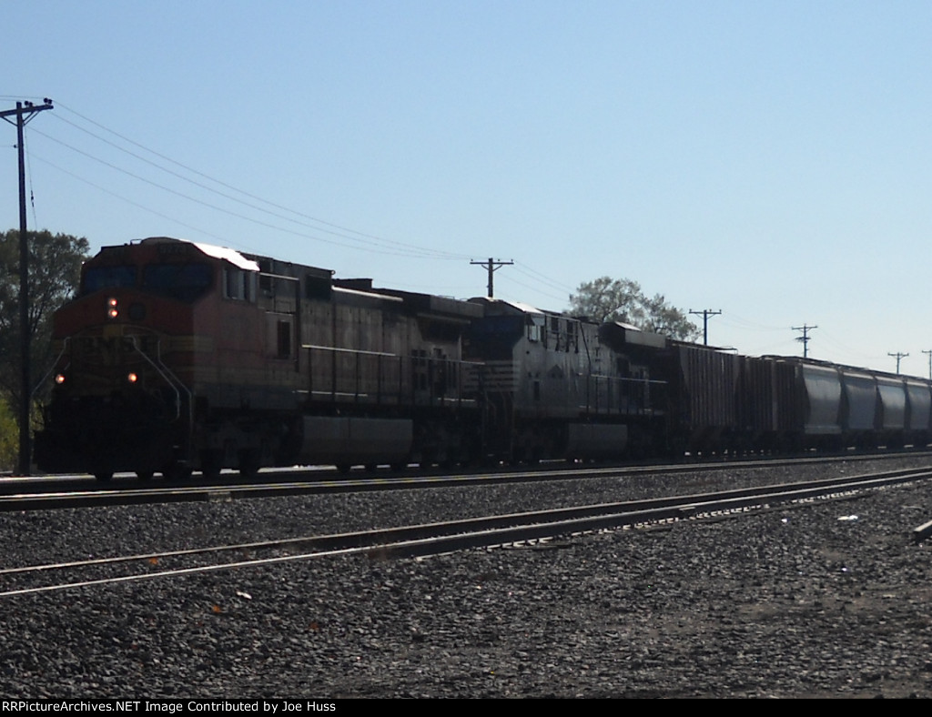 BNSF 5273 West